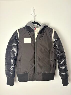 Moncler Montpellier Hooded Down Bomber Jacket Boys Size 12Y / 152cm